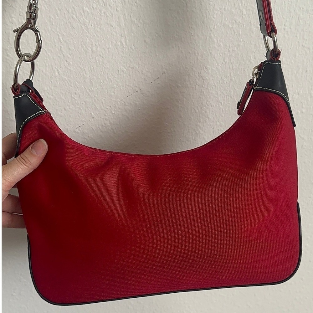 Vintage Tommy Hilfiger Red Canvas Shoulder Bag Black Trim Y2K Hobo Purse Style - Picture 3 of 4